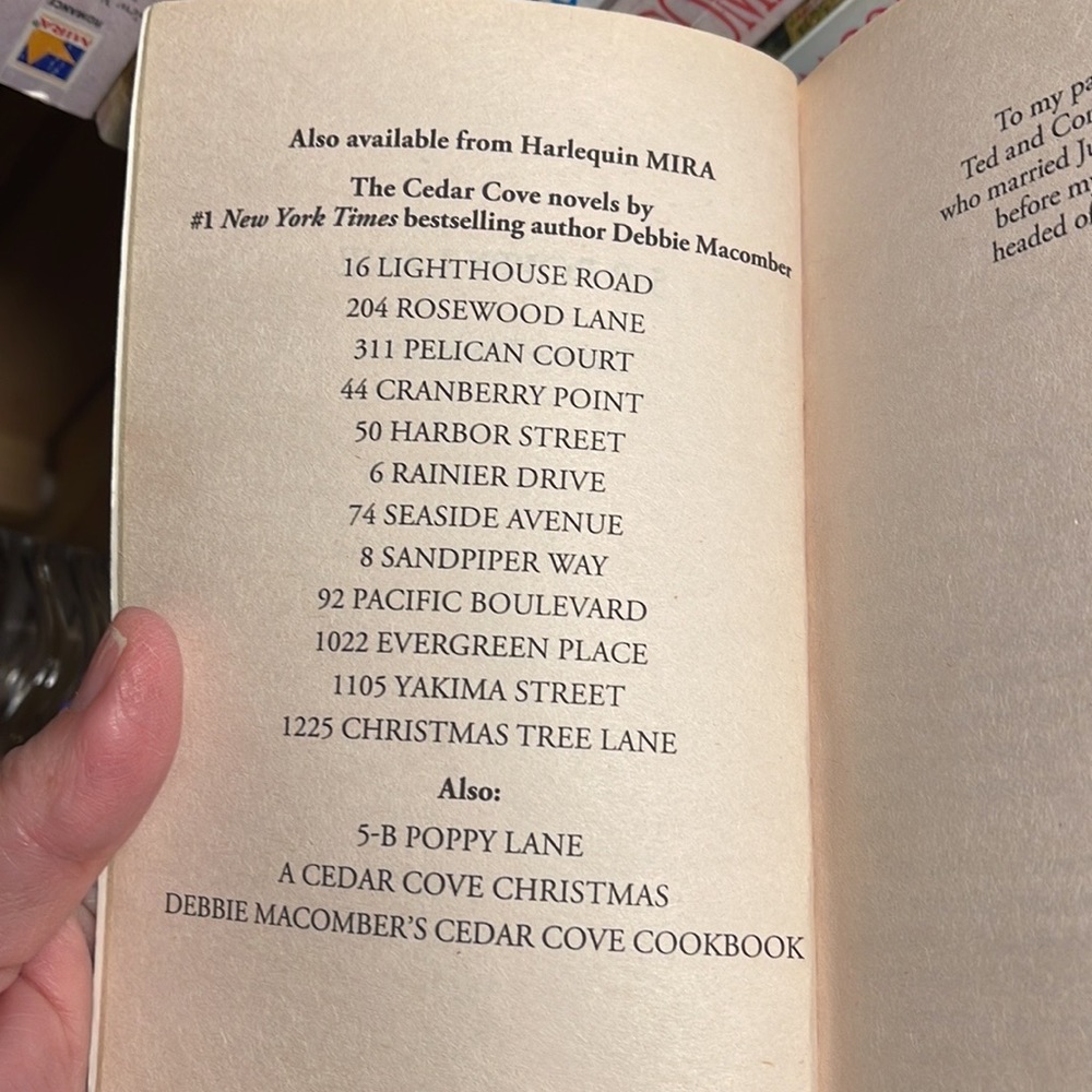 📚2/$14; 3/$16; 4/$18; 5/$20 ADD $2 for any additional books! ENJOY📚📚📚 - Picture 6 of 7